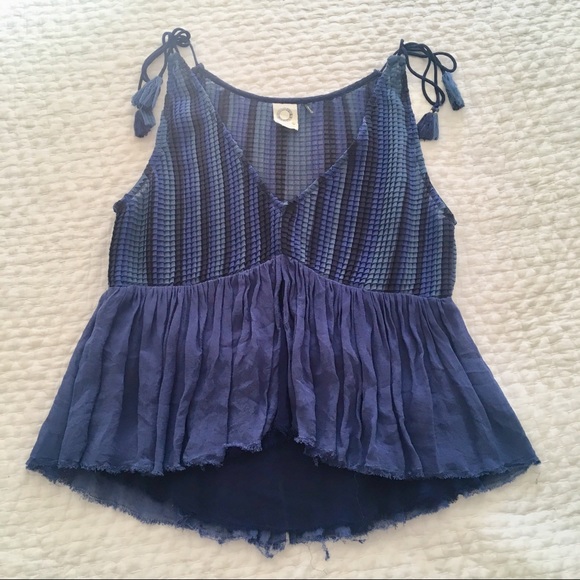 HOST PICK • Anthro blue textured mermaid top - Picture 1 of 6